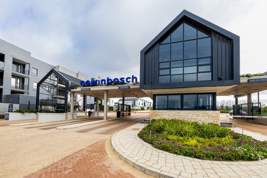 To Let 3 Bedroom Property for Rent in Newinbosch Western Cape